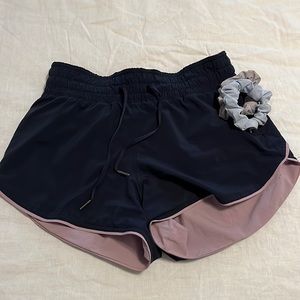 REVERSABLE LuLu Lemon Shorts (Navy and Light Pink) PLUS 2 LuLu Scrunchies